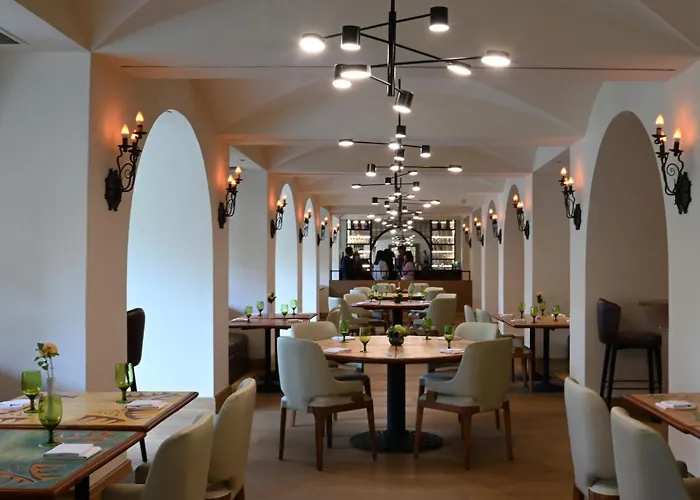Hotel Borobudur Jakarta